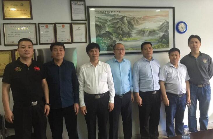 江西抚州市东乡经开区领导莅临中商产业研究院洽谈产业招商合作